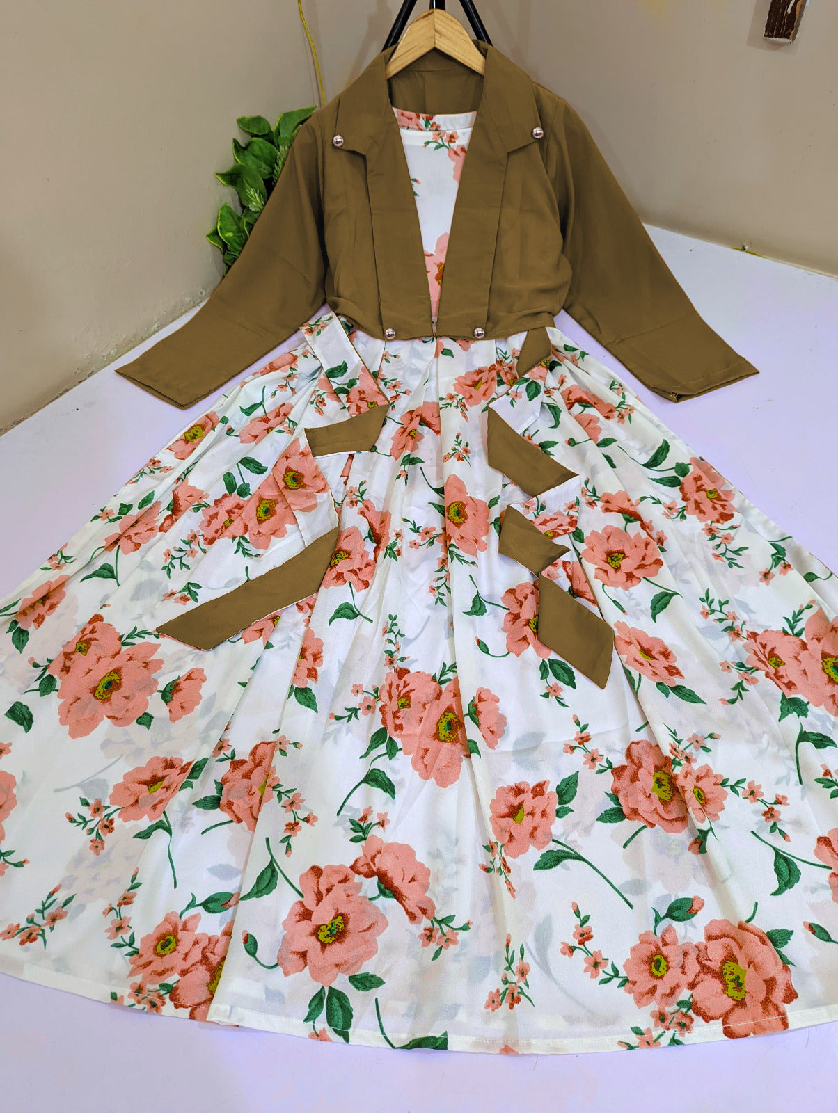 Digital Sleeve'less Maxi With Koti ❤️