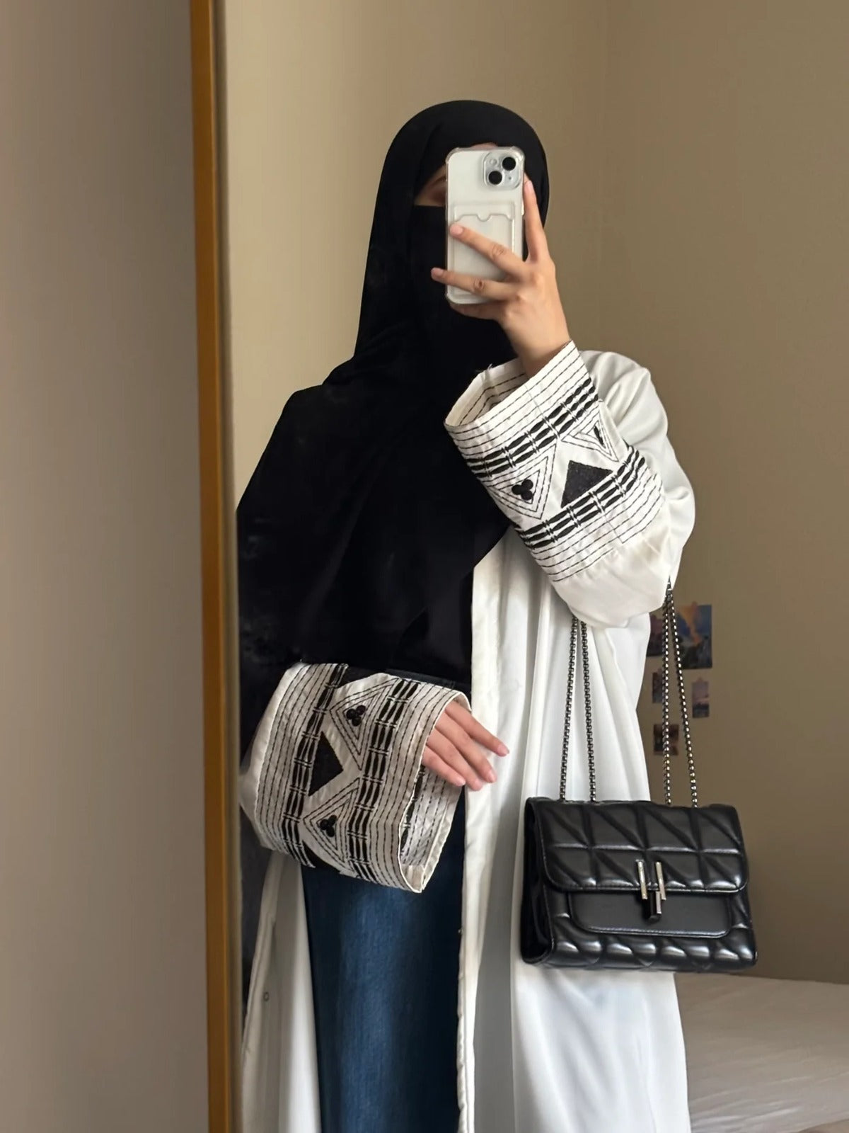 Graceful Embroidery Abaya