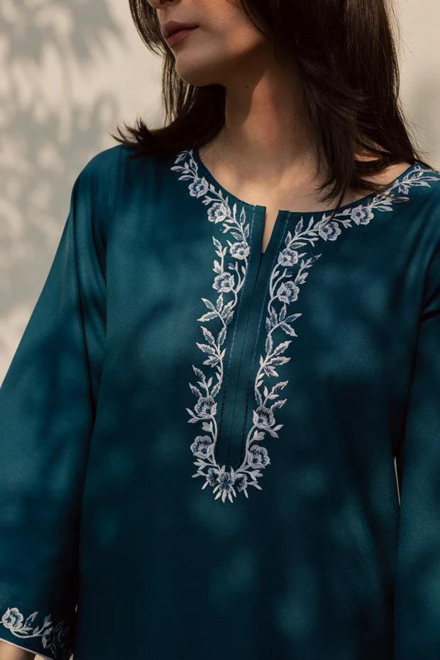 Teal Embroidered Kurta With White Floral Embroidered Shalwar