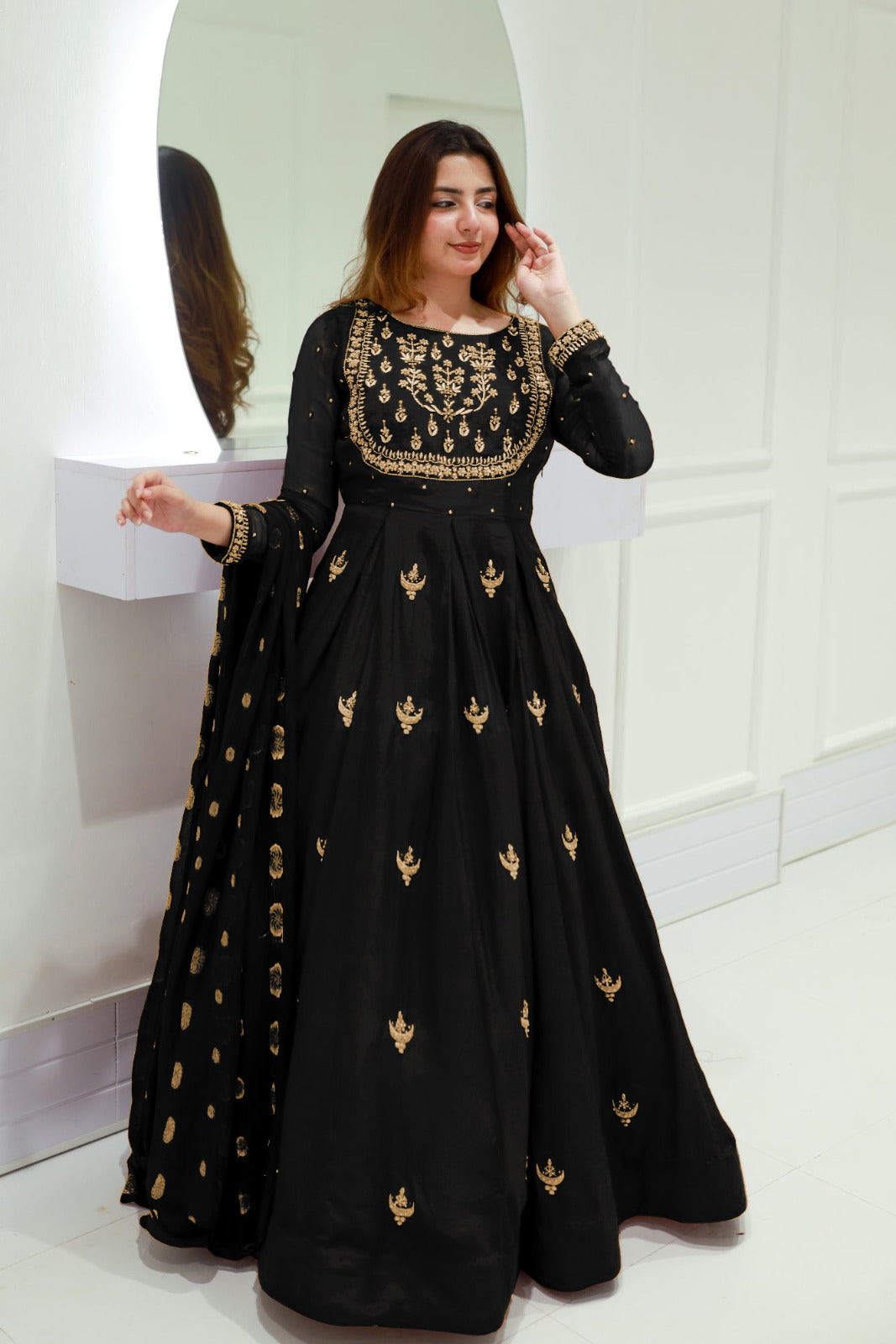 Zarri Embroidery & Stone Handwork Maxi
