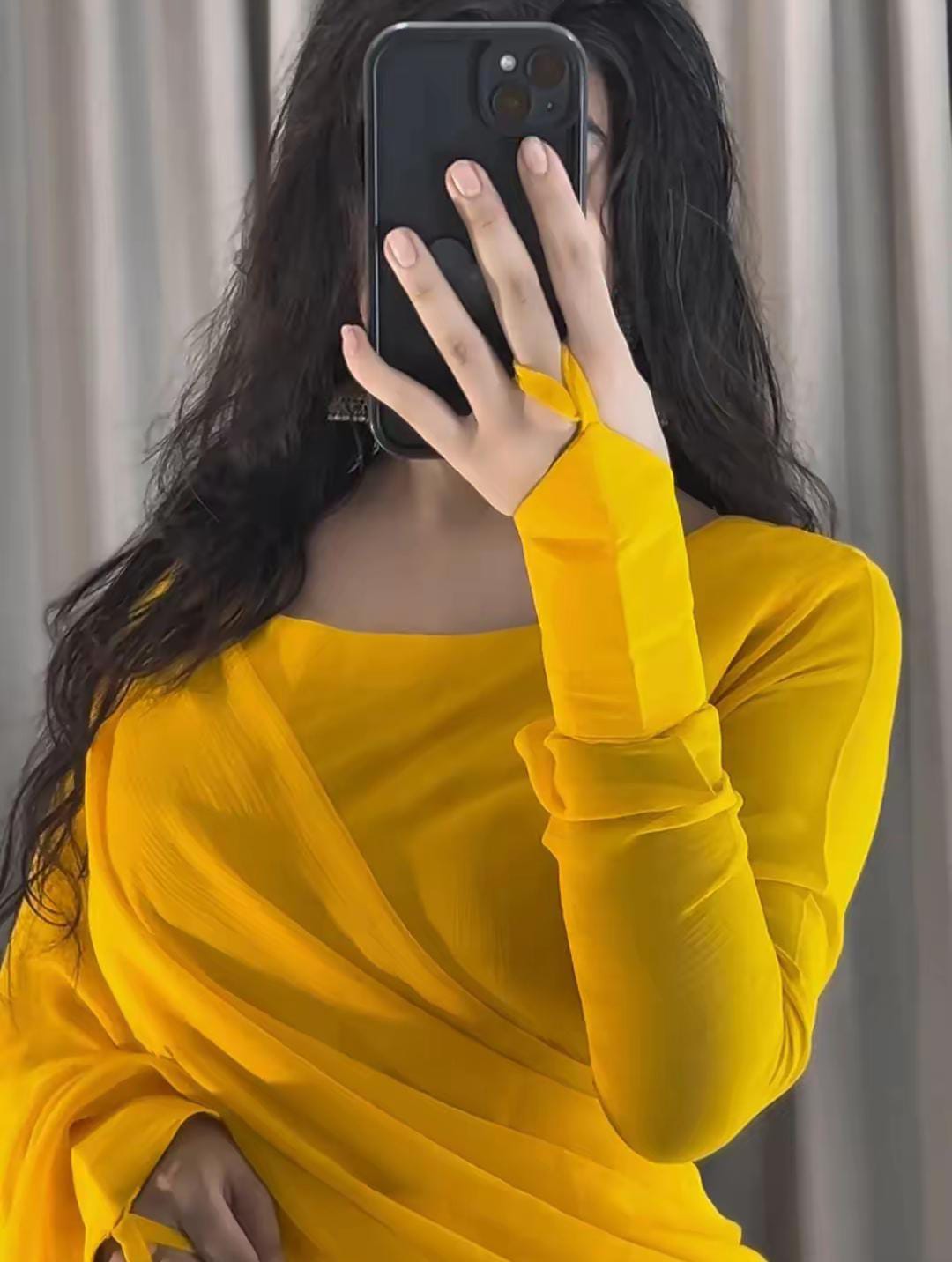 Chiffon Sarre
