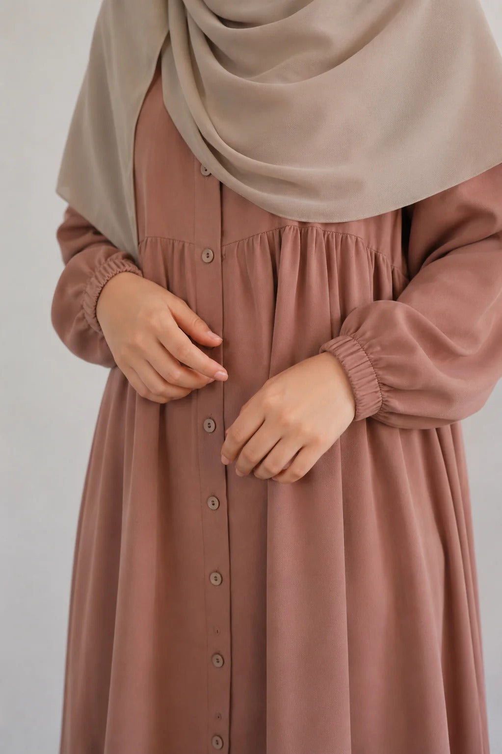 "ROSETTE FLOW ABAYA"