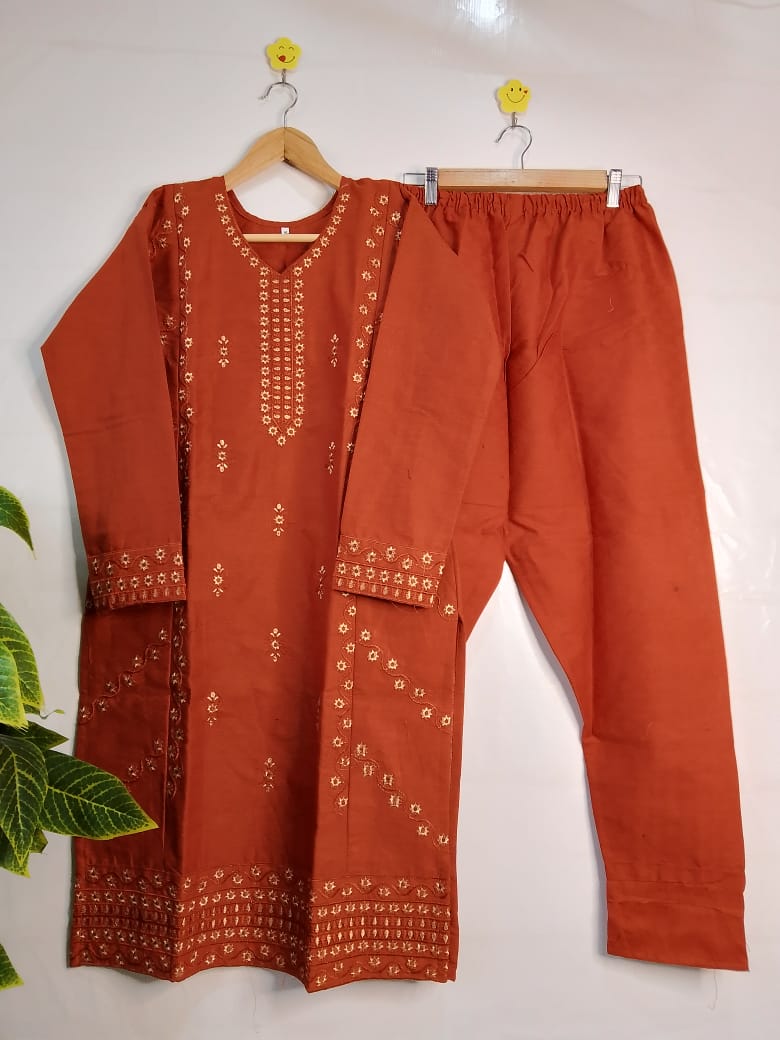 V-Neck Embroidery 2PCS