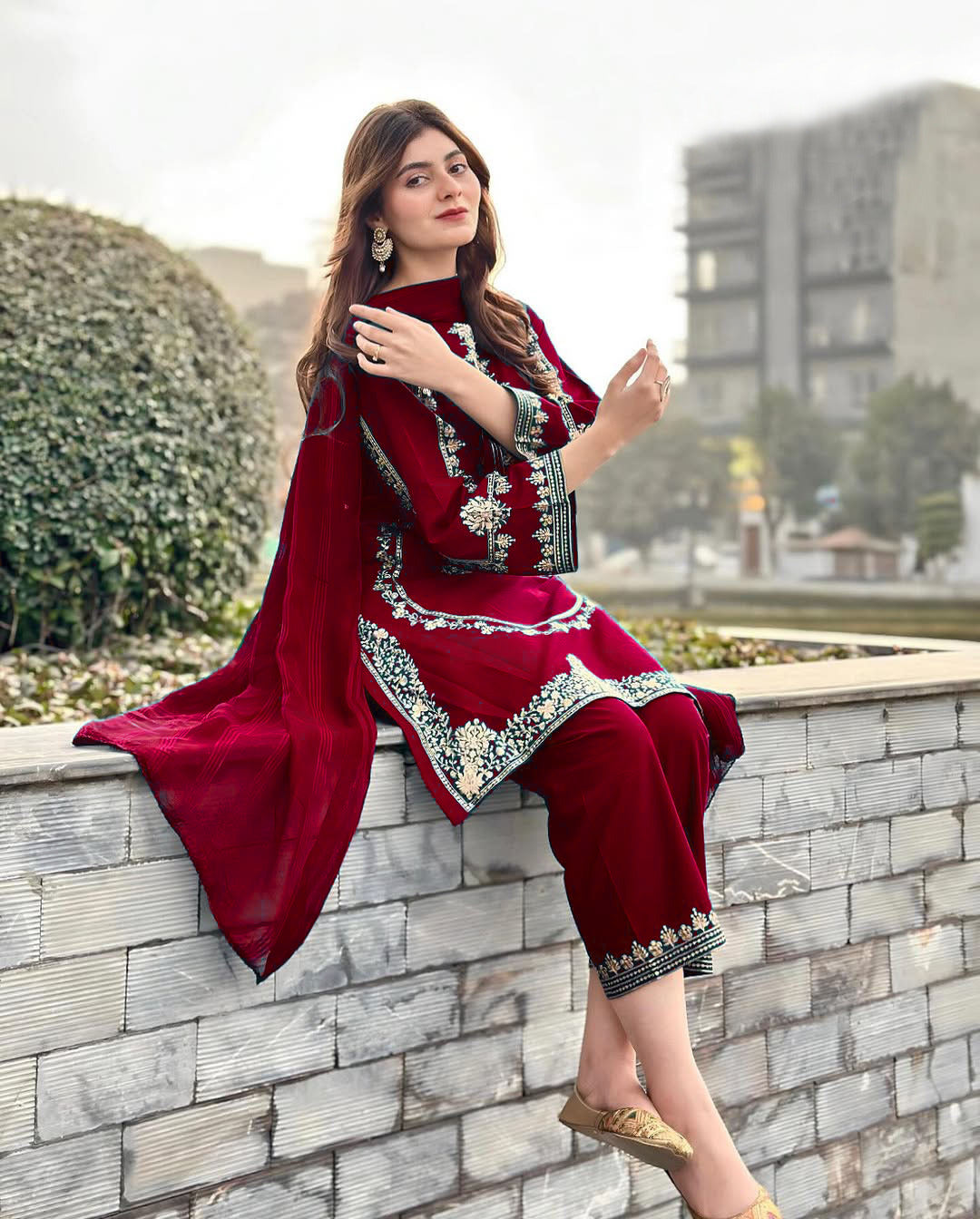 Gulnar 3PCS Suit