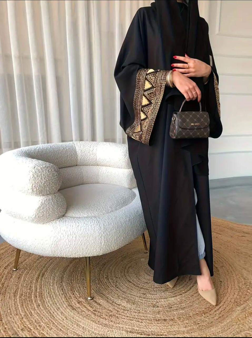 Graceful Embroidery Abaya