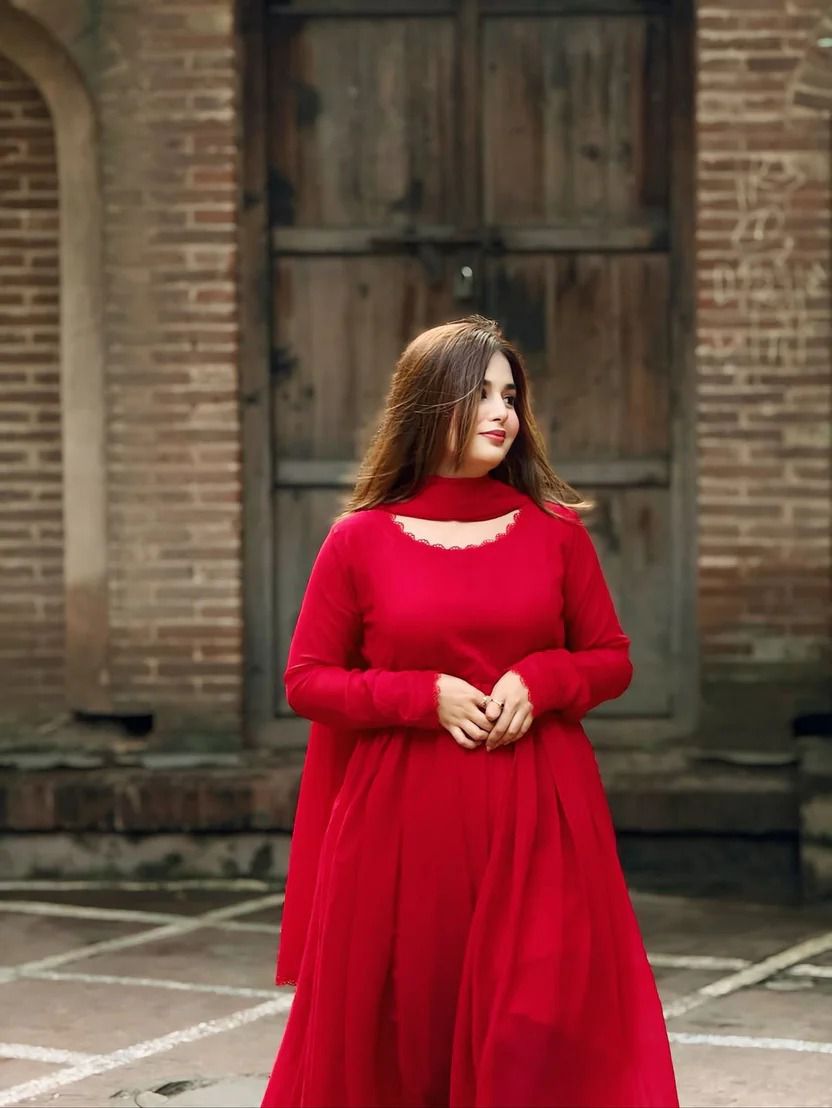 Red long maxi three piece
