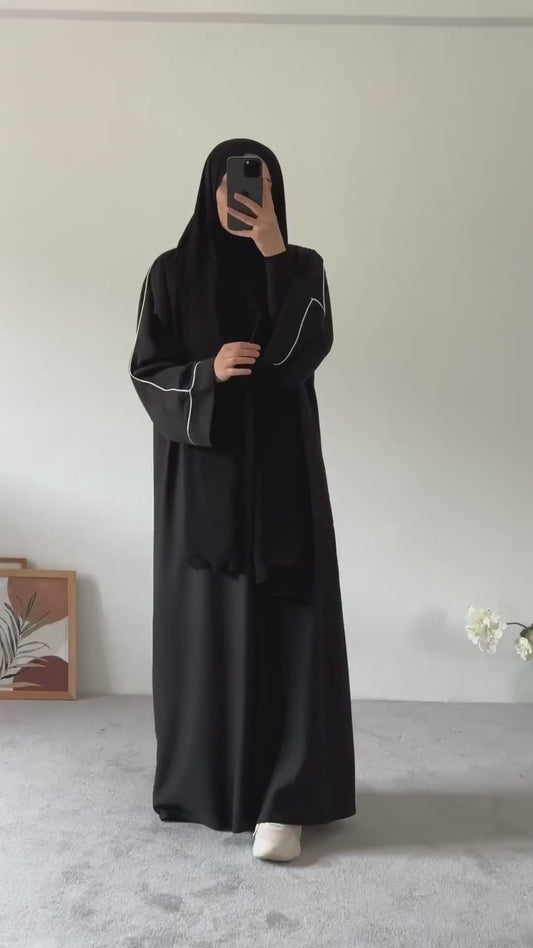 Piped Abaya With Staller